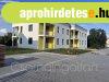 Csorna -f�ldszinti lak�s terasszal, saj�t udvarr�sszel e