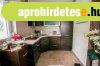 Keszthelyen n�v�s, b�torozott lak�s elad�!