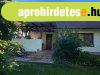 Balatonf�ldv�r k�zpontj�ban fel�j�tott csal�di h�z elad�!