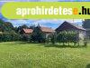 Kapuvr - kt lakrszes hz apartmanokkal nagy telken el
