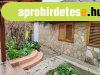 Elad 2 klnll lakegysges csaldi hz Balatonszemesen!