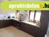 Elad Dombvri kt kln lakrsszel rendelkez csaldi hz!