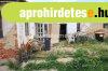 Felújítandó családi ház, nagy telekkel eladó Náraiban Felújítandó családi ház, nagy telekkel eladó Náraiban