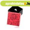 Kis piros �s fekete �kszeres aj�nd�kdoboz r�zsamot�vummal